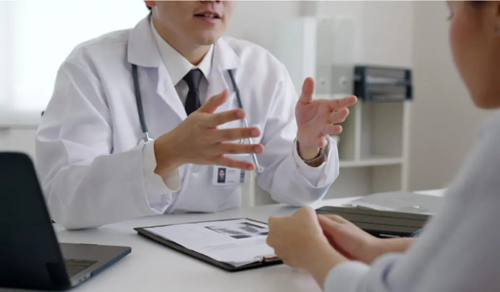 Why Doctors Are Cautious About Glucosamine